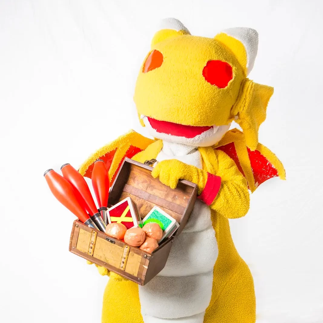 ジャグリングドラゴンヒョウガ.jpg を表示しています