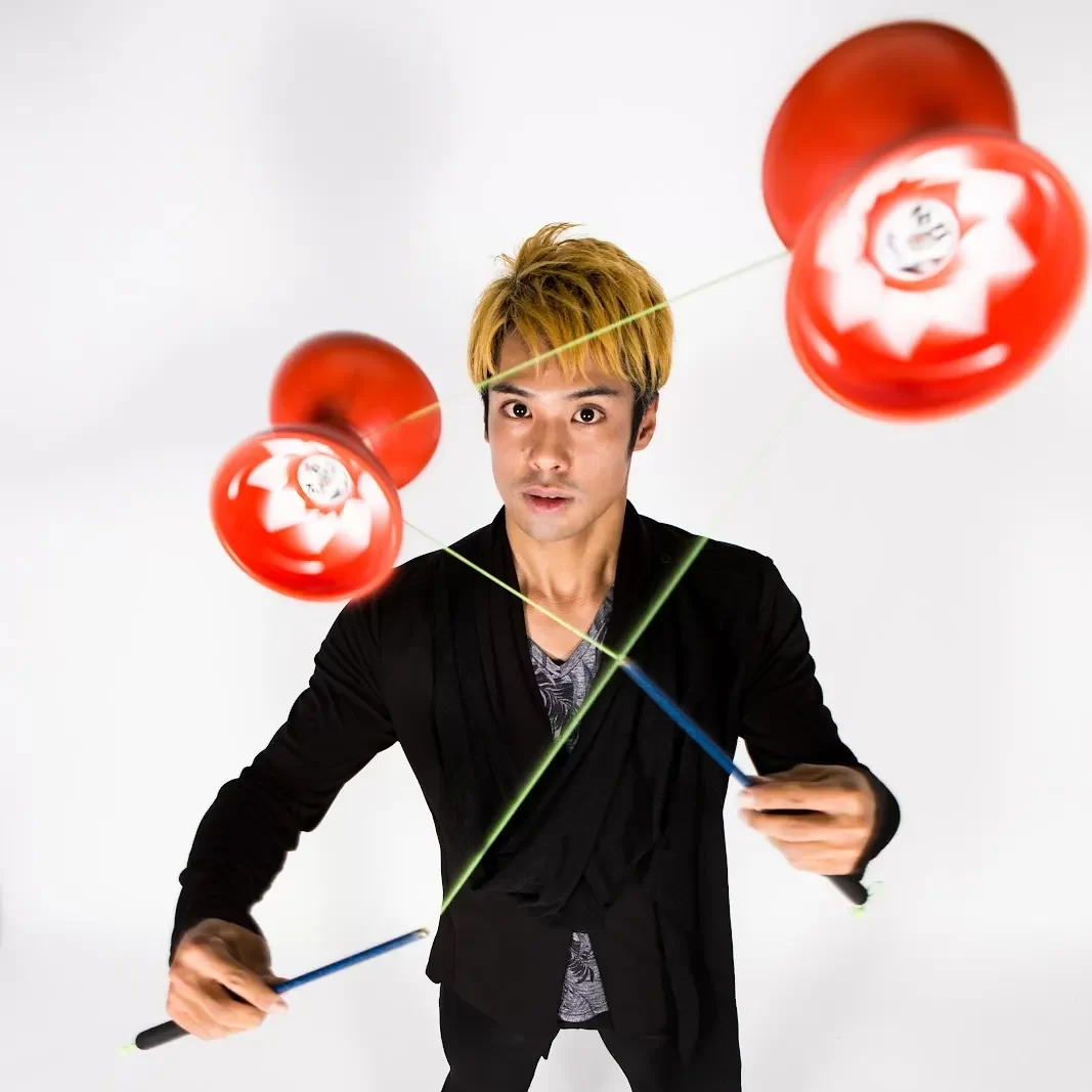 ジョー次 - Ryohei Tomita.jpg を表示しています